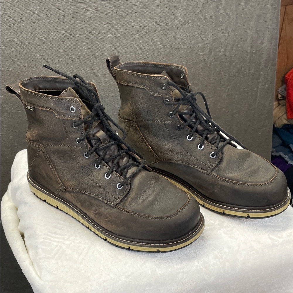 Keen Men's Brown Leather Lace-Up Boots